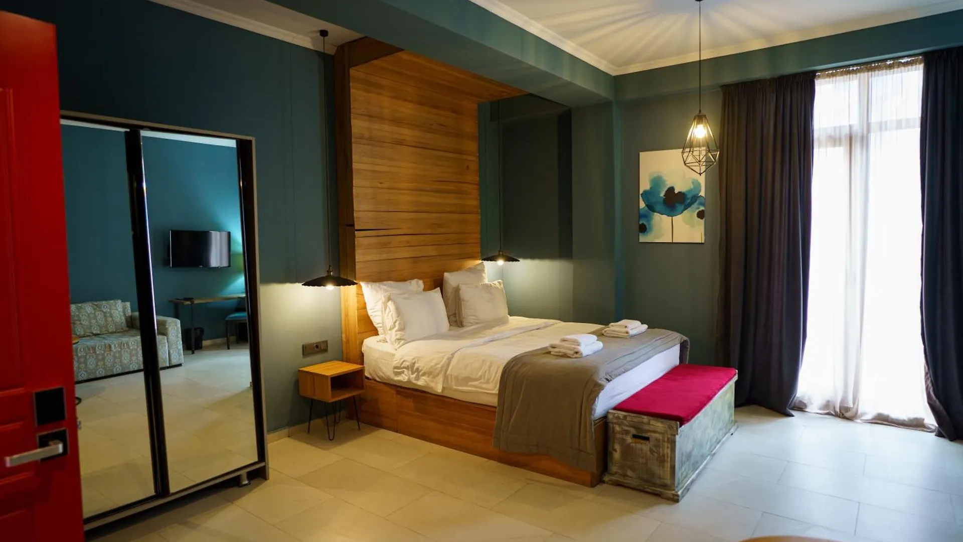 Boulevardside Batumi Hotel