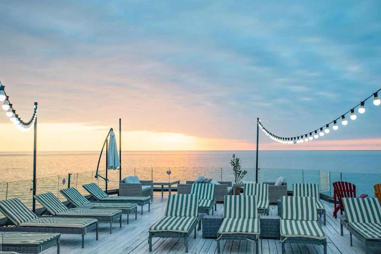 Boulevardside Batumi Hotel